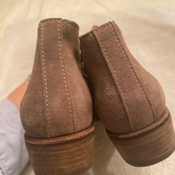 Dolce Vita suede ankle boots - Picture 6 of 13